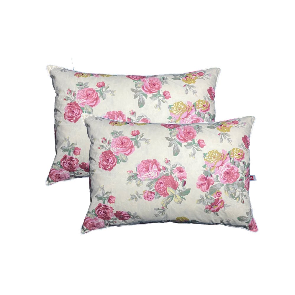 Set 2 perne Romana 50x70 cm, puf și pene de gâscă, model trandafiri rosii perfecte pentru a completa decorul patului sau canapelei