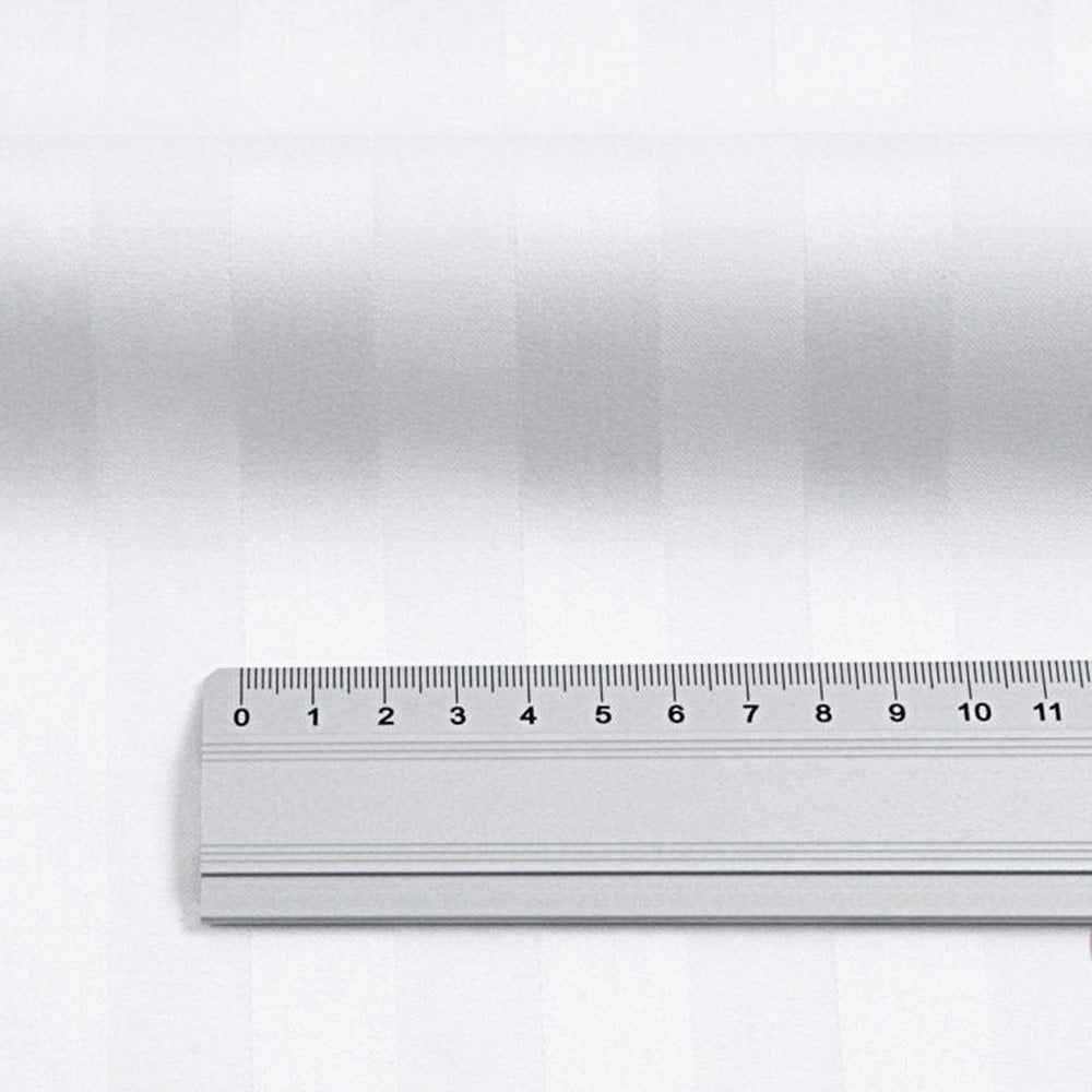 Lenjerie de pat Damasc satinat cu dungi de 2 cm, Gecor, Alb - Domisa