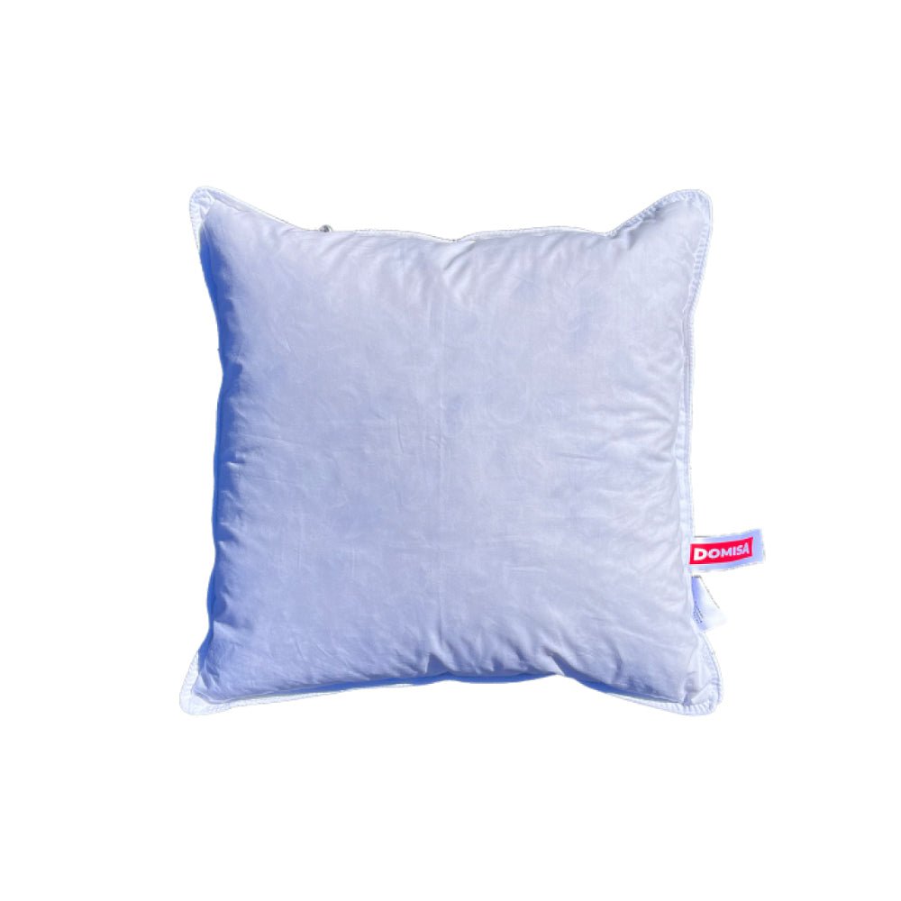 Perna Serene 70x70 cm, albă, cu umplutură premium din 90% puf și 10% pene de gâscă