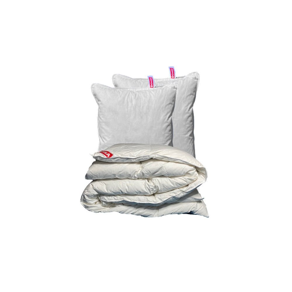 Set 2 perne Serene 50x70 si 1 pilota de iarna 200x220, 90% puf si 10% pana de gasca, albe